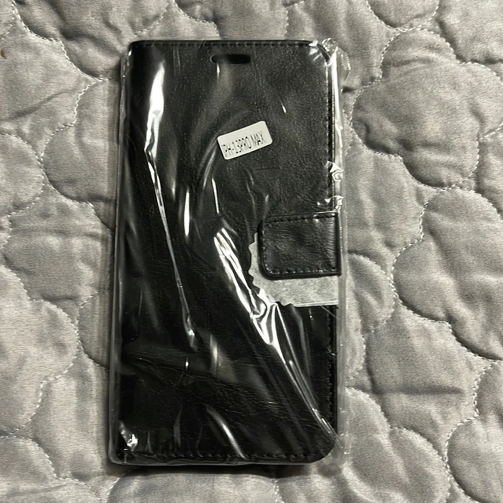 New black 13 pro max card case